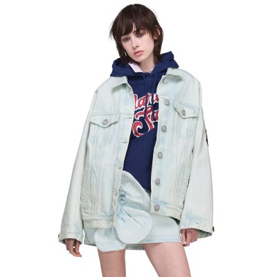THE OVERSIZED TRUCKER JACKET